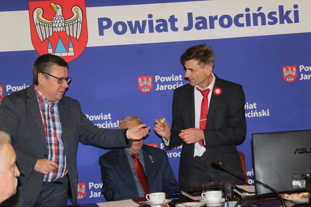 Spotkanie kombatantów w Jarocinie. Wręczyli medale i przekazali kasety do muzeów [ZDJĘCIA] — zdjęcie 5 z 67