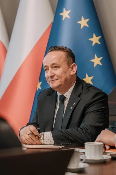 Wicewojewoda Jarosław Maciejewski przyjął zaproszenie Bartosza Banaszaka i odwiedził Jaraczewo — zdjęcie 4 z 10