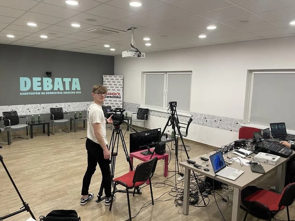 Debata Kandydatów na Burmistrza Jarocina 2024 — zdjęcie 3 z 113
