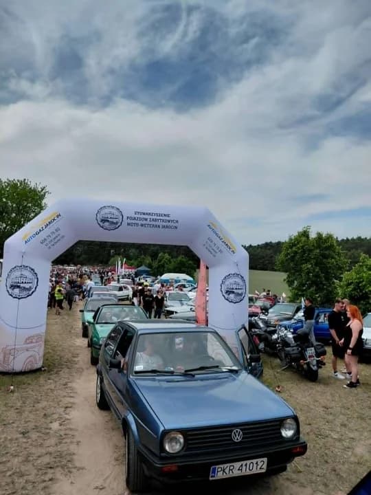 Zabawy dla dużych i małych, czyli Zlot Motocykli i Pojazdów Zabytkowych z okazji Dnia Dziecka w Zalesiu [ZDJĘCIA] — zdjęcie 3 z 67