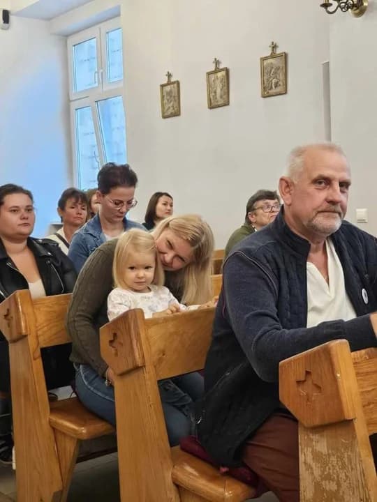 Spotkanie Rodzin i Przyjaciół Środowiskowego Domu Samopomocy w Dobieszczyźnie — zdjęcie 6 z 44