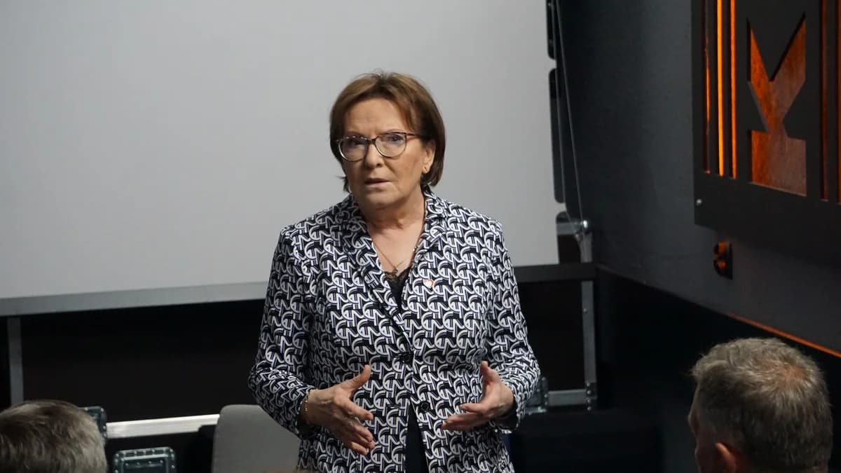 Była premier odwiedziła Jarocin. Ewa Kopacz znów otwiera listy KO do europarlamentu
