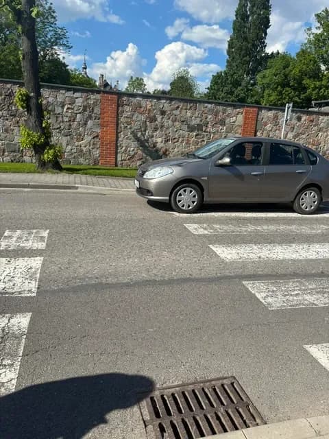 Potrącenie rowerzystki. Policja ustala okoliczności zdarzenia [AKTUALIZACJA] — zdjęcie 2 z 4