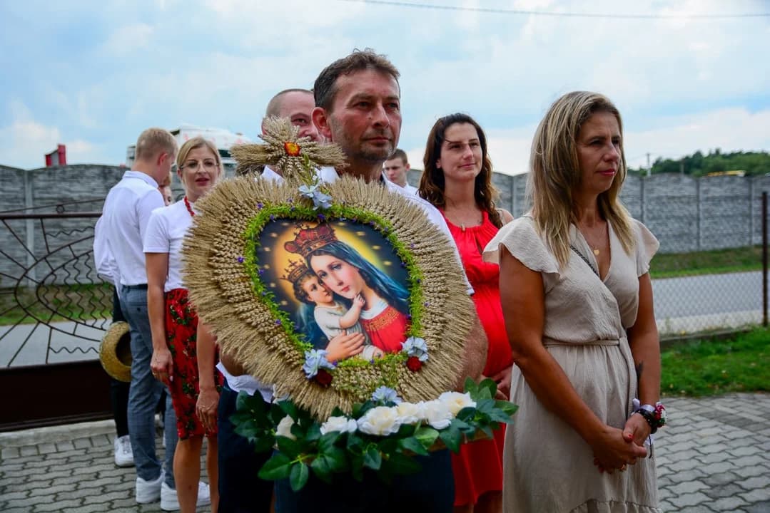 Dożynki w Lubini Małej — zdjęcie 3 z 100