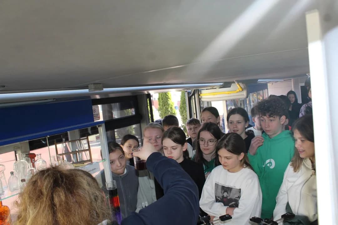 "Być jak Ignacy" - projekt edukacyjny Fundacji PGNiG w Niepublicznej Szkole Podstawowej im. T. Kościuszki w Jarocinie — zdjęcie 5 z 44