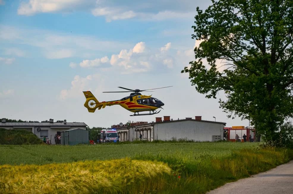W Wilczyńcu znaleziono mężczyznę bez oznak życia. Na miejscu wszystkie służby i LPR [ZDJĘCIA, AKTUALIZACJA]