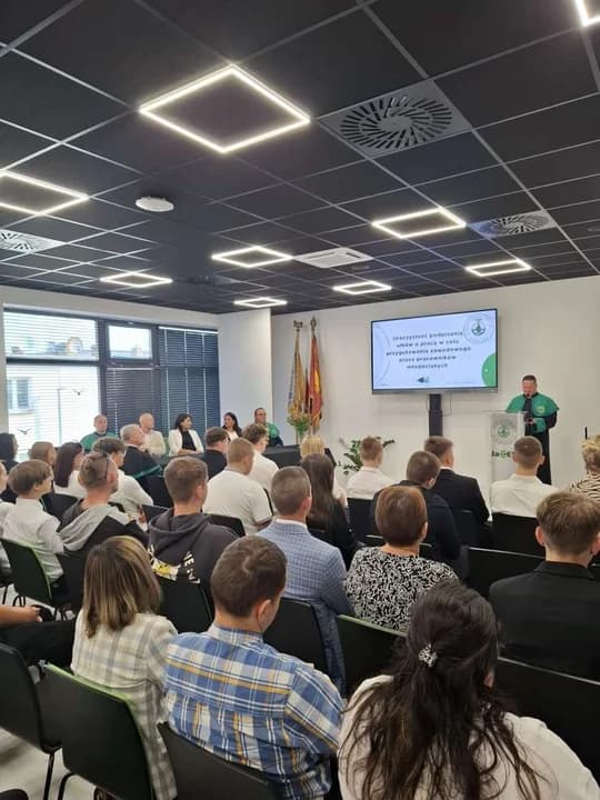 Podpisanie umów na naukę zawodu — zdjęcie 5 z 36
