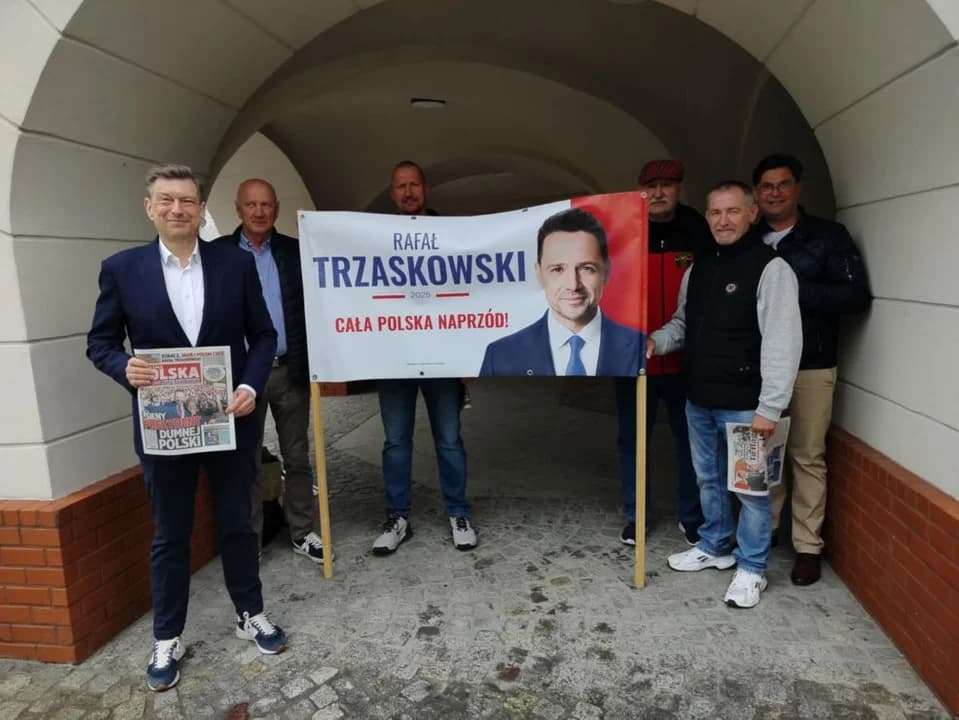 Mariusz Witczak w Jarocinie. Zachęcał do głosowania na Rafała Trzaskowskiego — zdjęcie 2 z 5