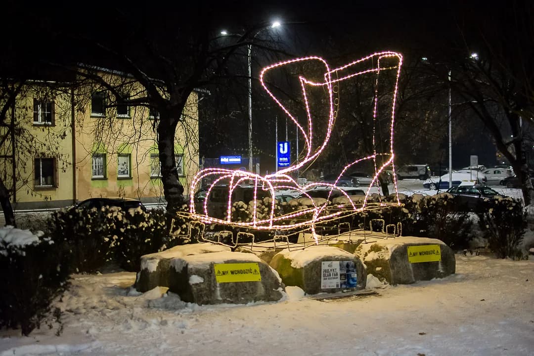 Glan Fan. Rozświetlili Glana w Jarocinie. Jedyna taka instalacja