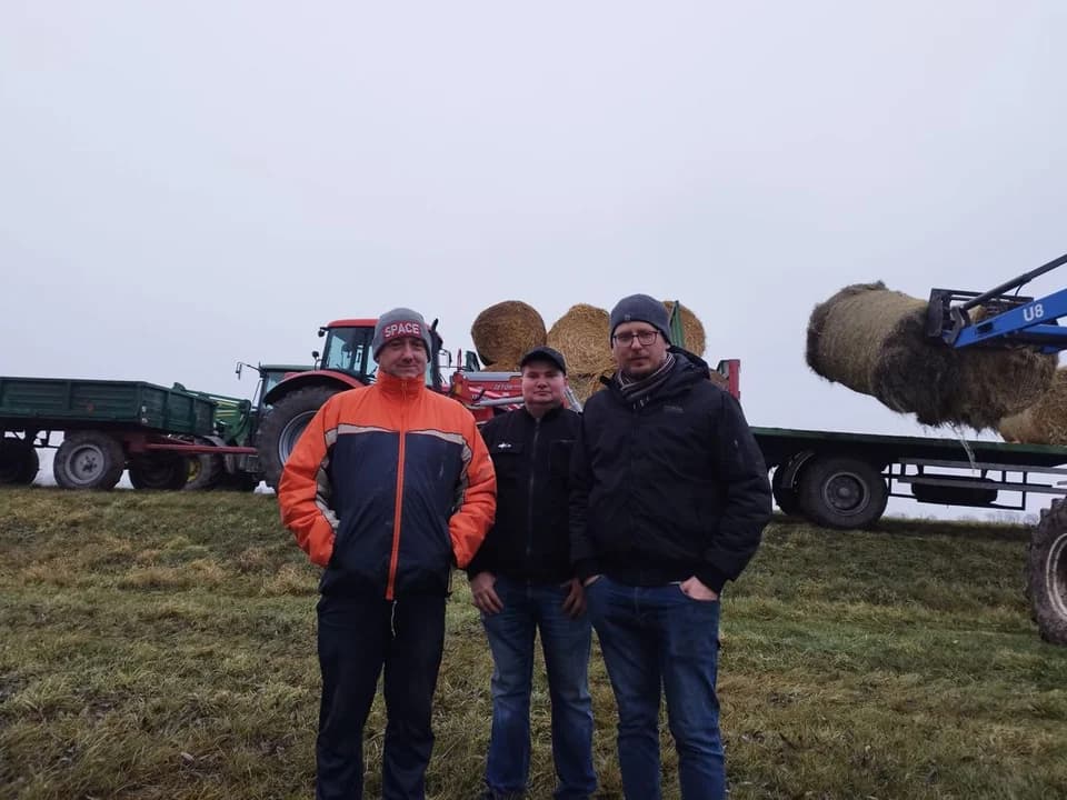 Rolnicy mają wielkie serca. Przekazali płody rolne dla pogorzelców z gminy Żerków — zdjęcie 2 z 14