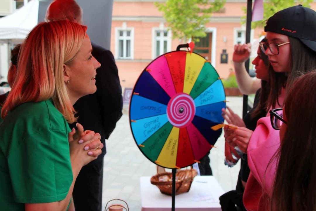 Rynek tętnił pasją i tradycją. Za nami Pierwszy Festiwal Rzemiosła w Jarocinie — zdjęcie 6 z 92