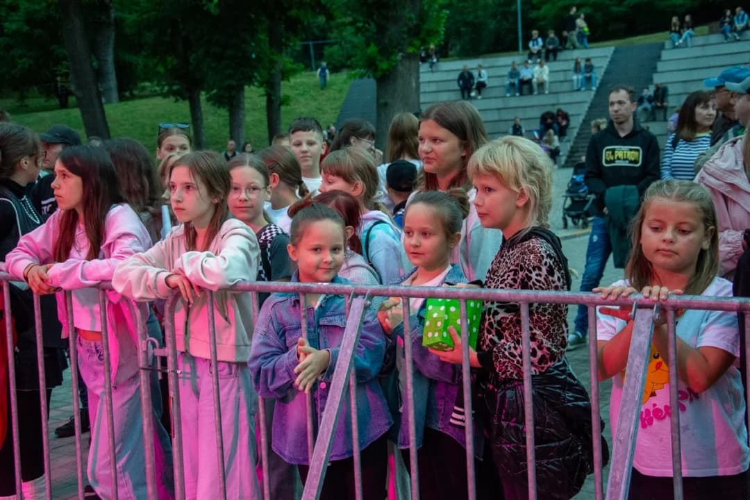 Dni Żerkowa 2025. Koncert Cleo i zespołu RoxaOK — zdjęcie 2 z 51