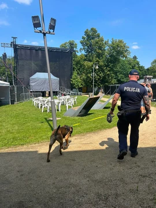 Jarocin Festiwal 2026. Protest i pijacki rajd przy festiwalowiczach. Policja podaje szczegóły — zdjęcie 6 z 8