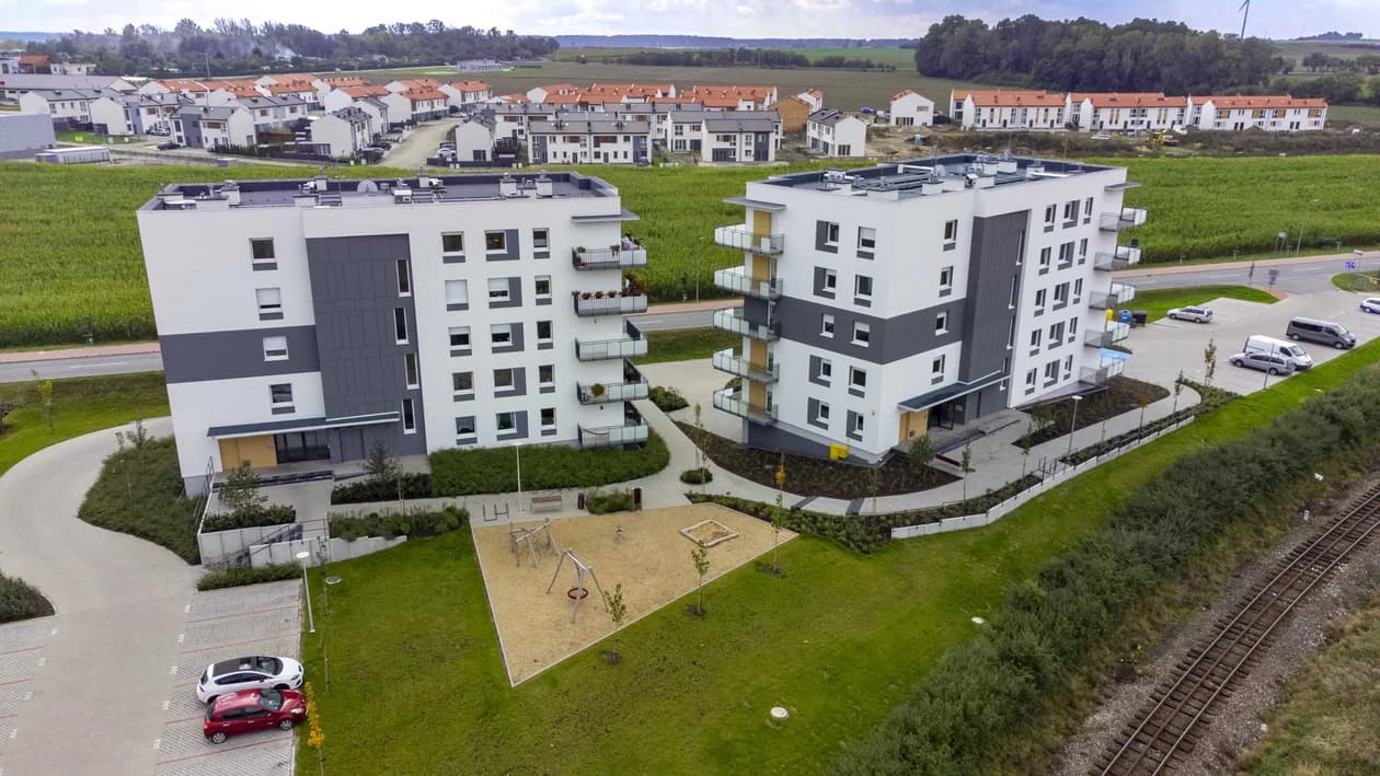 REM-BUD Grzebyszak wybudował Apartamenty Pleszew (również na zdjęciach poniżej).