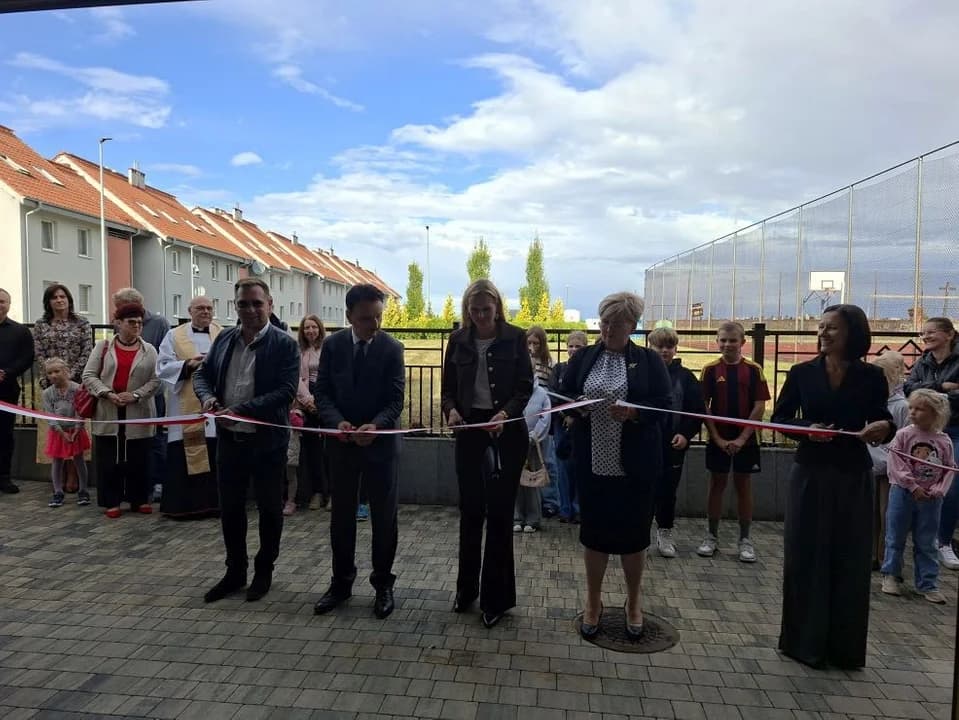 Nowe przedszkole i sala gimnastyczna w Siedleminie otwarte