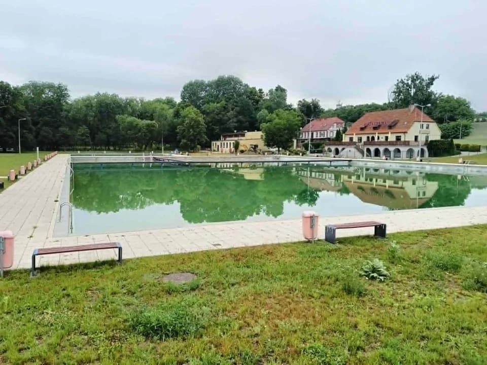 Otwarcie basenów w Żerkowie coraz bliżej — zdjęcie 1 z 4