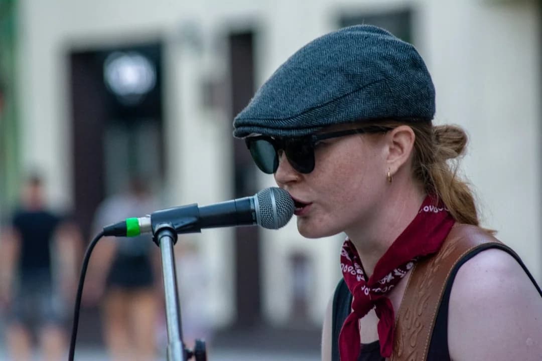 Letnie Brzmienia Jarocina. Marta Mąka i zespół Senders stworzyli wyjątkowe widowisko [ZDJĘCIA]