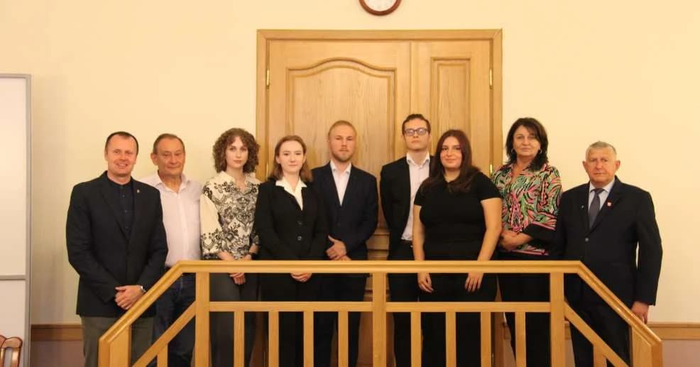 Starosta jarociński nagrodził najlepszych, tegorocznych maturzystów. Kto znalazł się w tym gronie i jak został wyróżniony? [ZDJĘCIA]
