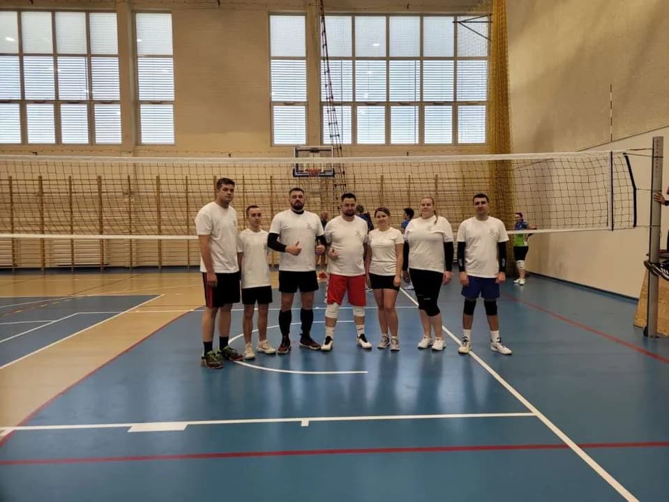 Charytatywny Turniej Siatkówki „Gramy dla Lucka” — zdjęcie 2 z 43