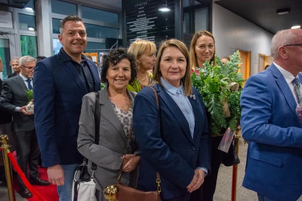 Dębowy jubileusz jarocińskiej biblioteki. 80 lat historii, pasji i ludzi z książką w ręku [ZDJĘCIA, SONDA] — zdjęcie 3 z 54