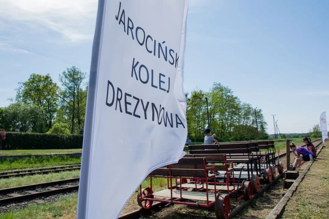 Majówka na drezynach w Borzostowie