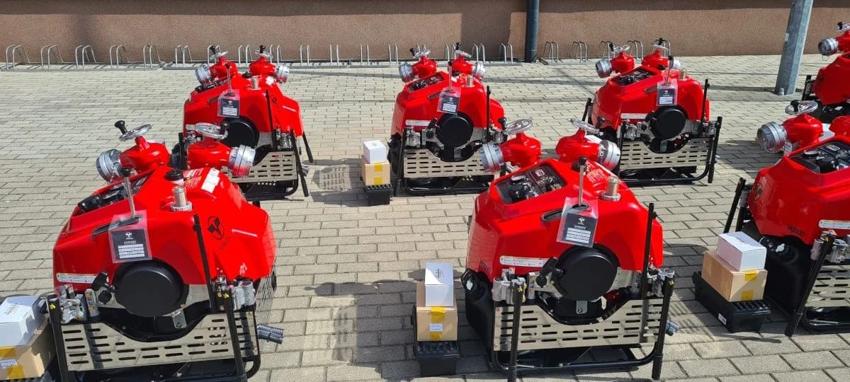 Nowy sprzęt strażacki trafił do ośmiu jednostek OSP [ZDJĘCIA] — zdjęcie 3 z 3