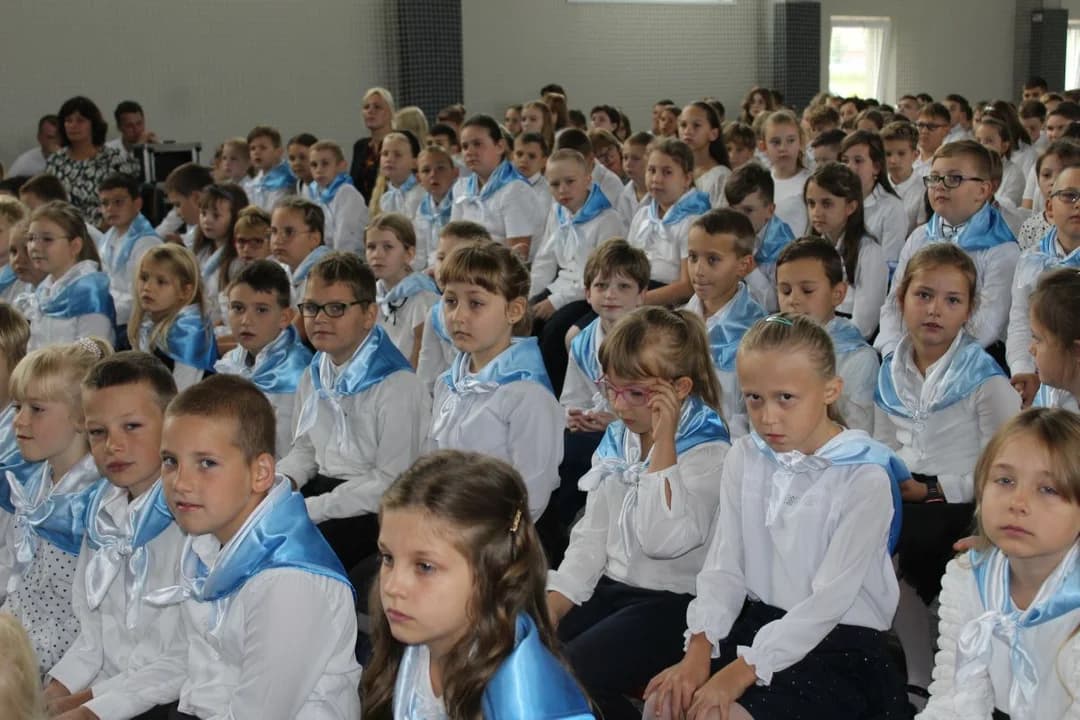 Szkoła w Witaszycach ma nietypowego patrona - Światowy Dzień Roweru — zdjęcie 4 z 187