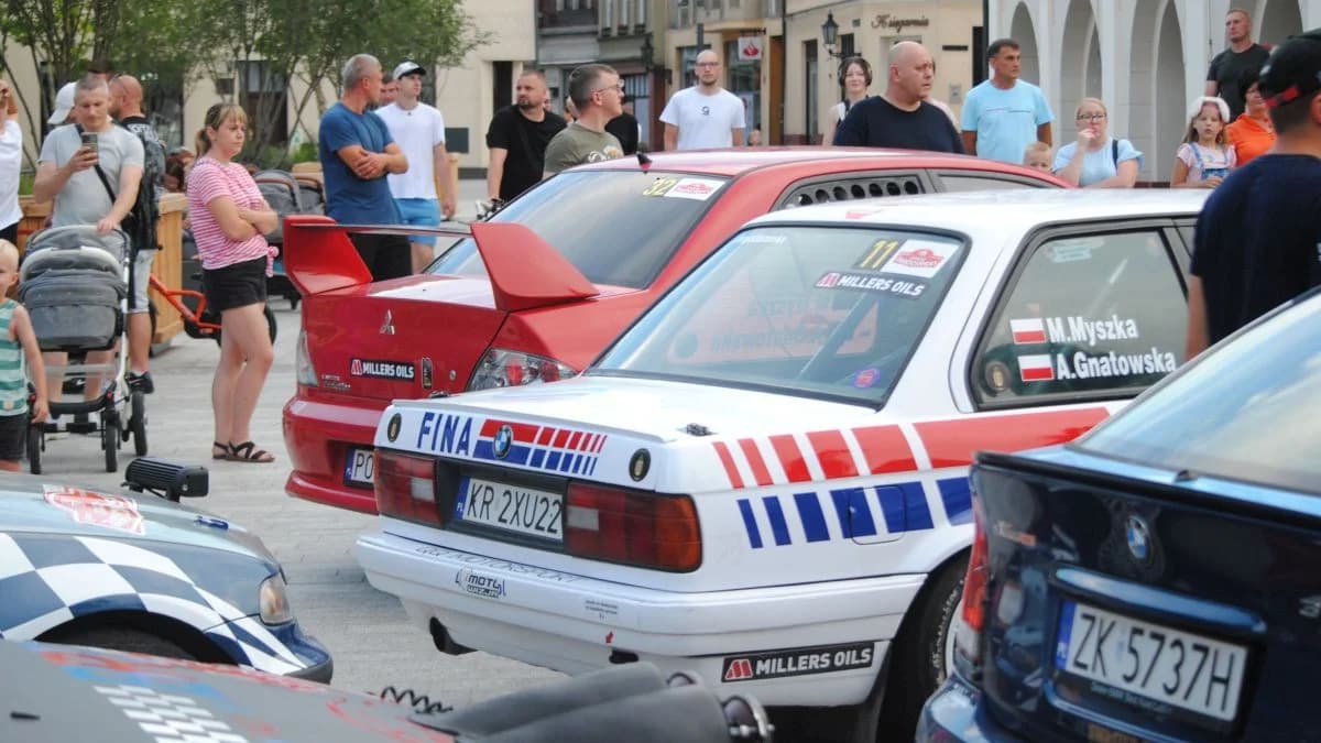 Ceremonia startu Rally and Race Rajdu Jarocińskiego