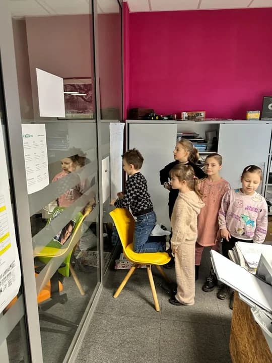 Odwiedzili nas uczestnicy półkolonii z Zespołu Szkół Społecznych w Jarocinie [ZDJĘCIA] — zdjęcie 3 z 20
