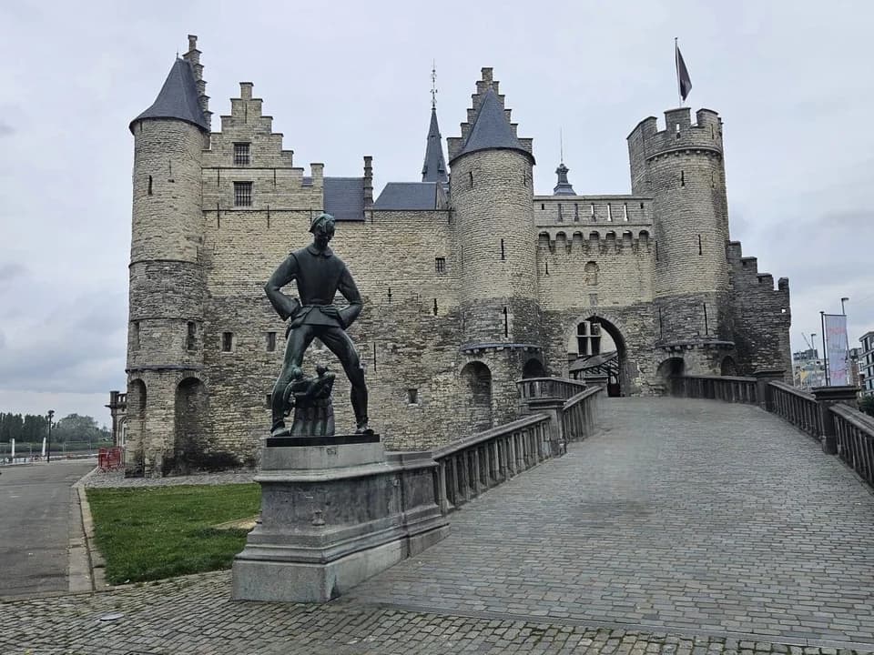 Jarociniacy wzięli udział w kolejnej inscenizacji. Tym razem pojechali z Bellator Societas do Belgii [ZDJĘCIA]