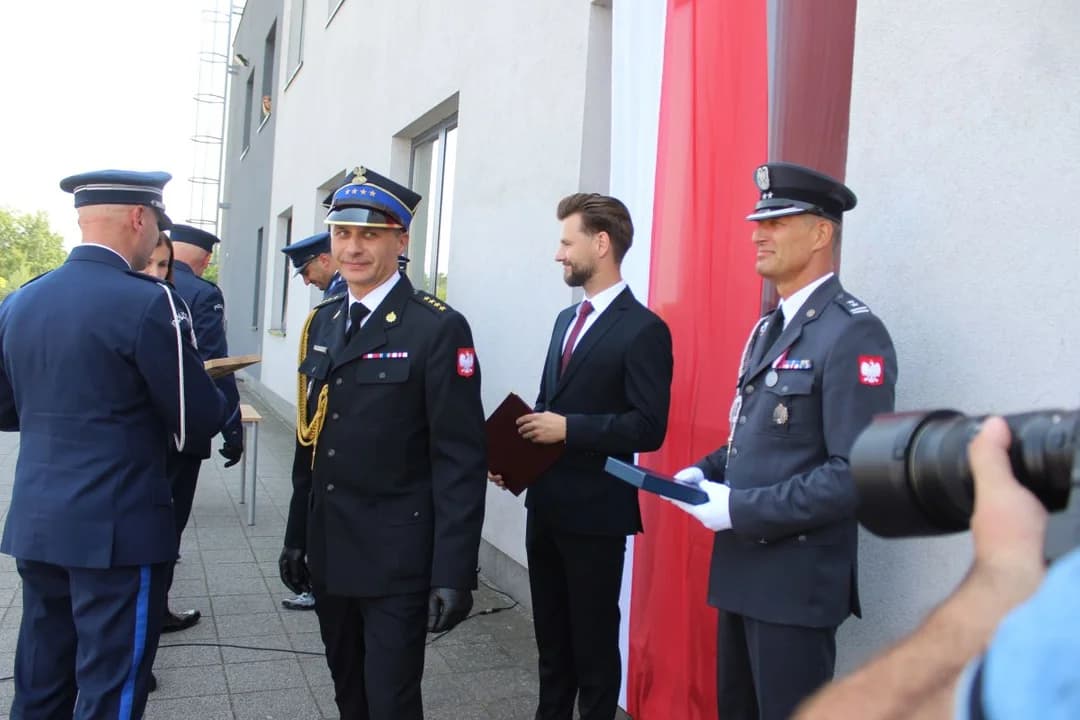 Święto Policji w Jarocinie. Policjanci odebrali awanse, padła ważna zapowiedź na 2027 rok