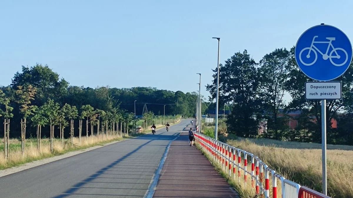 Jak jeździ się po nowej ścieżce rowerowej? [ZDJĘCIA]