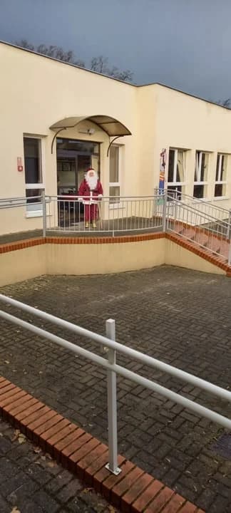 Do przedszkola "Marcinek" w Jarocinie przybył niezwykły gość — zdjęcie 6 z 6