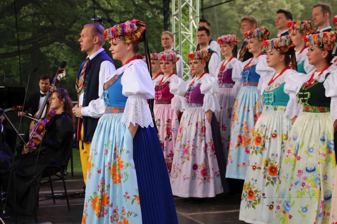 Niecodzienny koncert zespołu Pieśni i Tańca "Śląsk" w Śmiełowie [ZDJĘCIA]