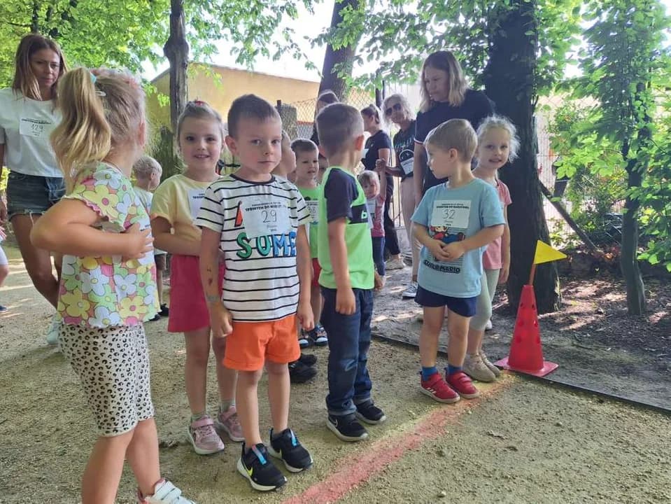Jarocińskie przedszkolaki w akcji „Sprintem do maratonu” — zdjęcie 3 z 5