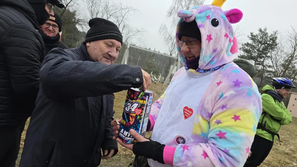 Tygrys, jednorożec i... puszka WOŚP. Egzotyczny rajd przejechał przez powiat! [ZDJĘCIA] — zdjęcie 3 z 105