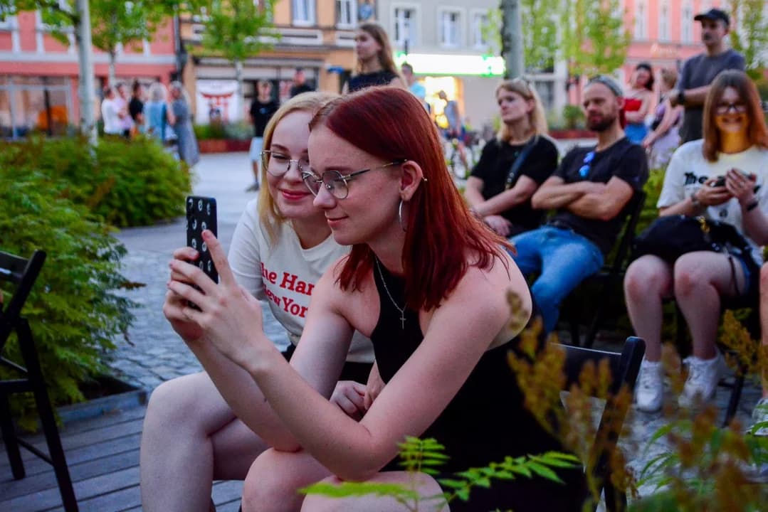 Letnie Brzmienia Jarocina. Marta Mąka i zespół Senders stworzyli wyjątkowe widowisko [ZDJĘCIA]