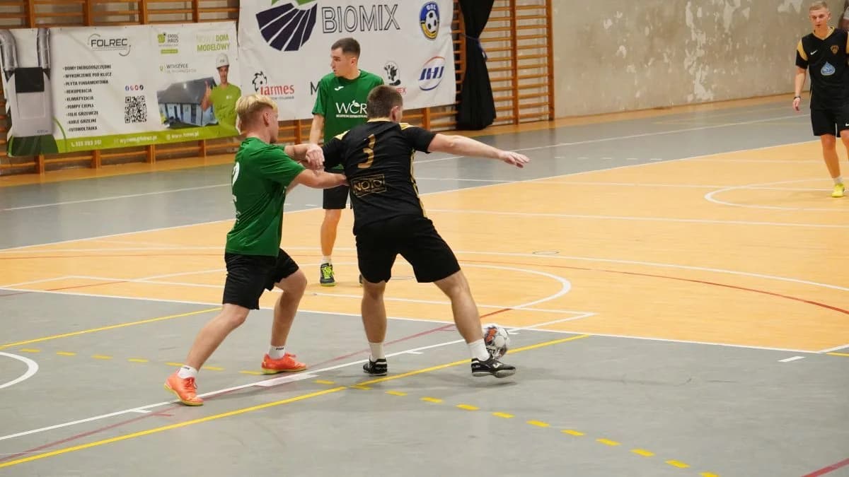 Czwarta kolejka Jarocińskiej Ligi Halowej Piłki Nożnej