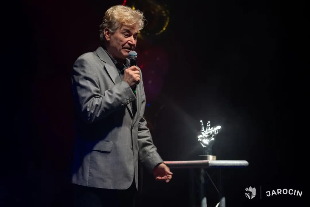 8. urodziny Dziennego Domu Senior + w Jarocinie ze zwycięzcą „The Voice Senior” — zdjęcie 4 z 12