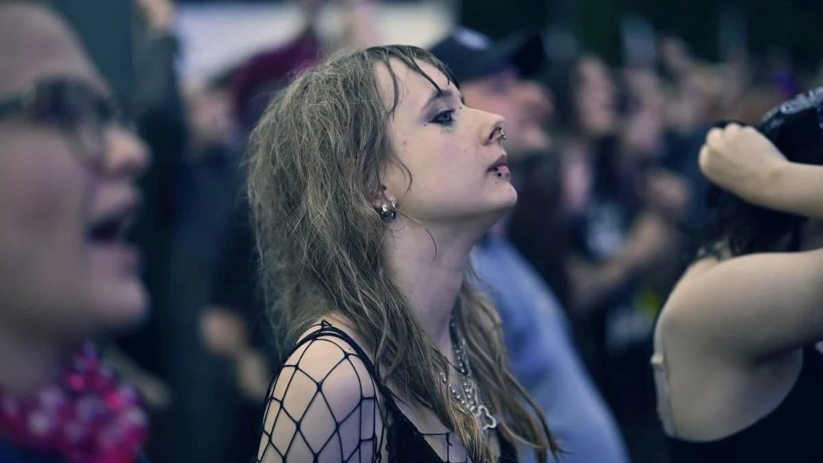 Tak bawiliście w błocie i deszczu podczas pierwszego dnia Jarocin Festiwal 2026