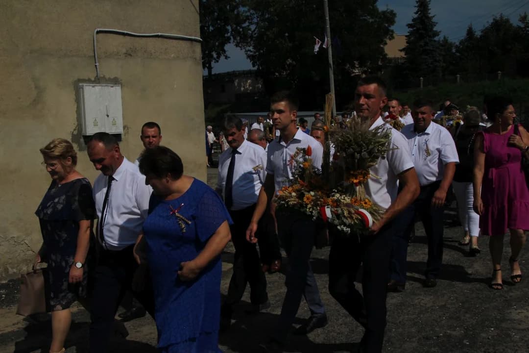 Gminne dożynki w Jaraczewie. Każde sołectwo przygotowało wyjątkowy wieniec [ZDJĘCIA, WIDEO] — zdjęcie 3 z 159