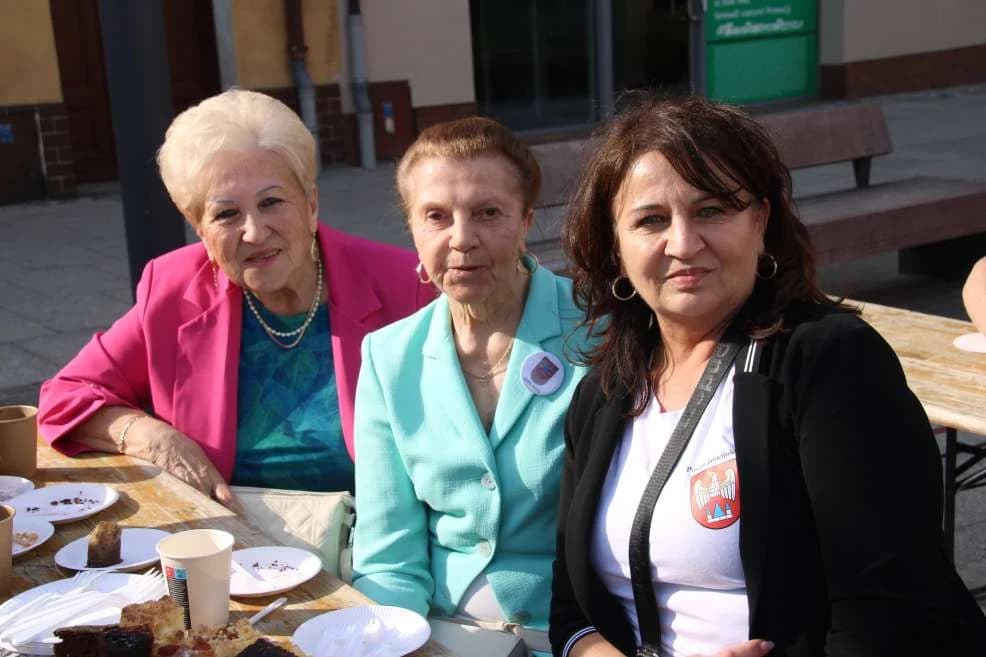 Wielkie święto na rynku - jarociński samorząd obchodzi 35. urodziny. Zobacz, kto był, a kogo zabrakło [ZDJĘCIA]
