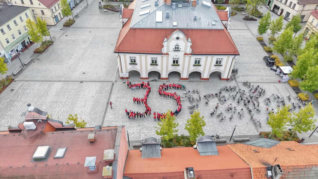 35 km na 35-lecie. Wyjątkowe urodziny „Gazety Jarocińskiej”. Niedzielne podchody z RoweLOVE Jarocin [ZDJĘCIA]