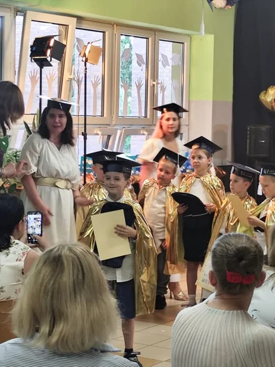 Niezapomniane pożegnanie w przedszkolu. „Tygryski” gotowe na szkolną przygodę — zdjęcie 6 z 110