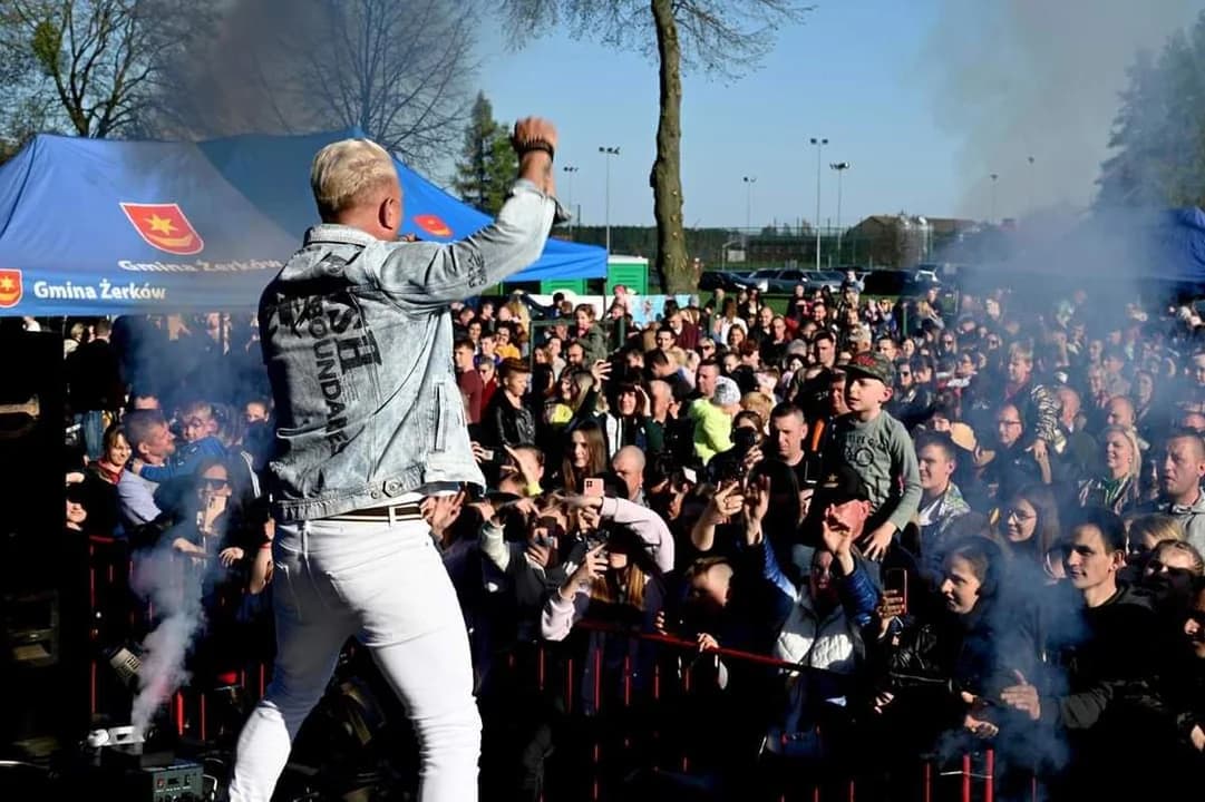Udany festyn w Dobieszczyźnie. Na imprezie bawiły się tłumy
