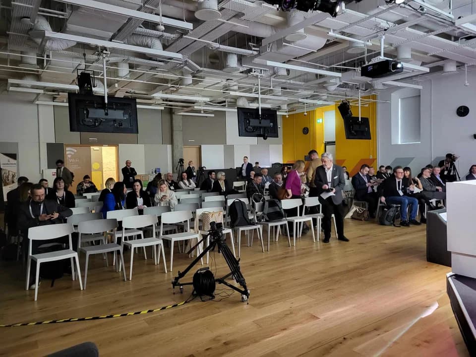 Ogólnopolskie Forum Mediów Lokalnych Lokalsi 4.0 2024 — zdjęcie 3 z 12
