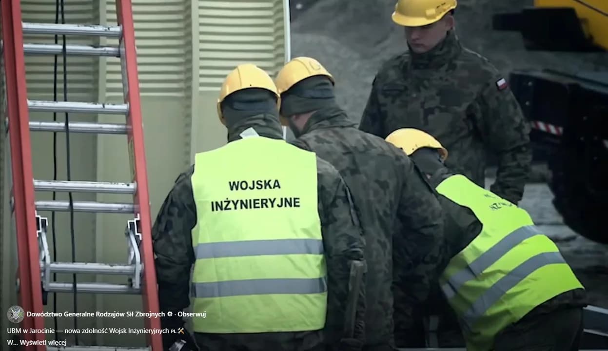 Żołnierze w Jarocinie ćwiczą na Ultimate Building Machine
