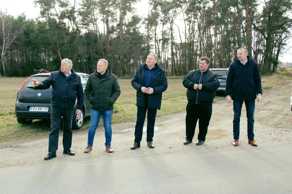 Nowe chodniki i ścieżki rowerowe w powieci jarocińskim — zdjęcie 5 z 5