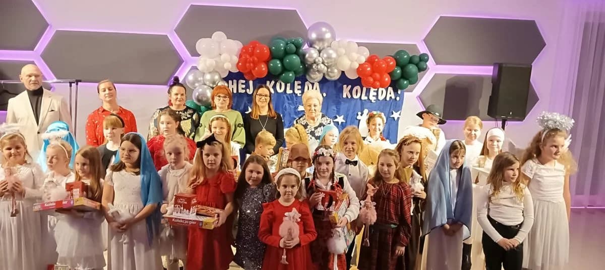 Gminny konkurs kolęd i pastorałek w Roszkowie. Kto zdobył nagrody? [ZDJĘCIA] — zdjęcie 3 z 50