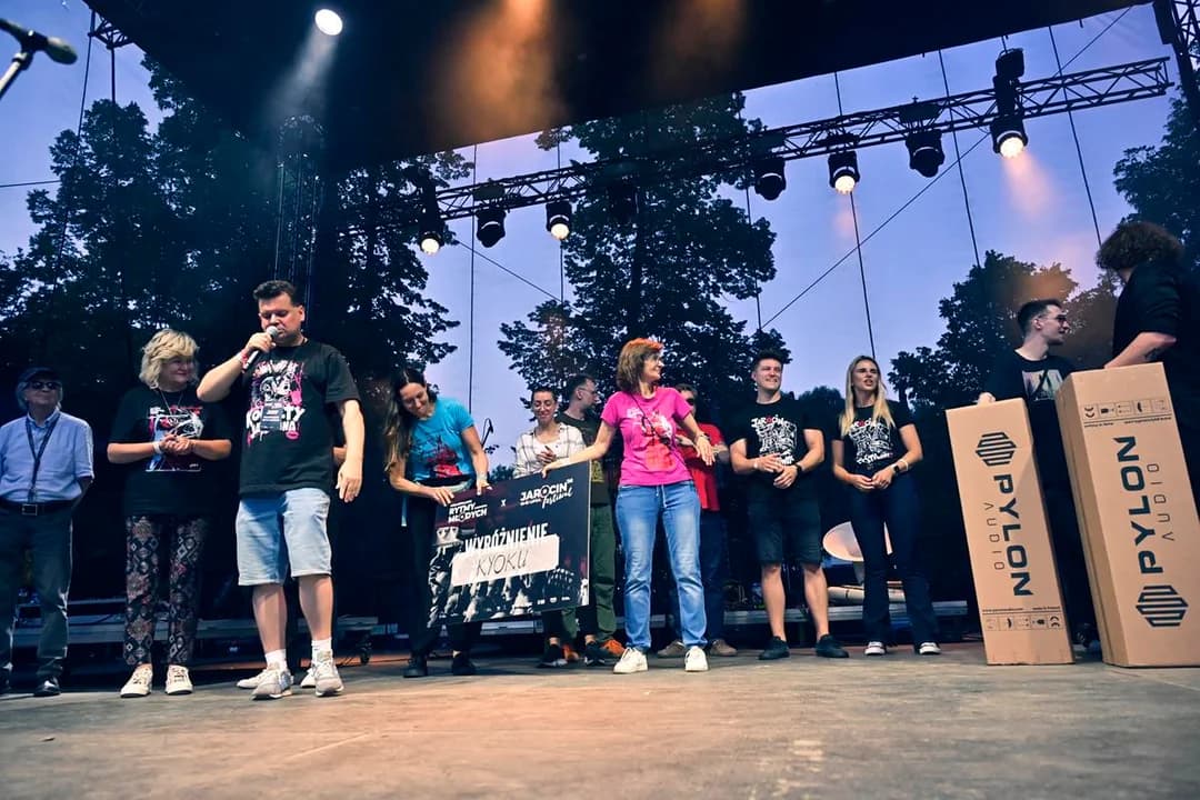 Trwa finał Wielkopolskich Rytmów Młodych w jarocińskim amfiteatrze [ZDJĘCIA]
